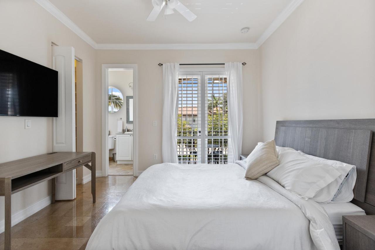 Luxury Spanish Villa 4 Bedroom 4 Bathroom Pool Sunny Isles North Miami Beach Exterior photo